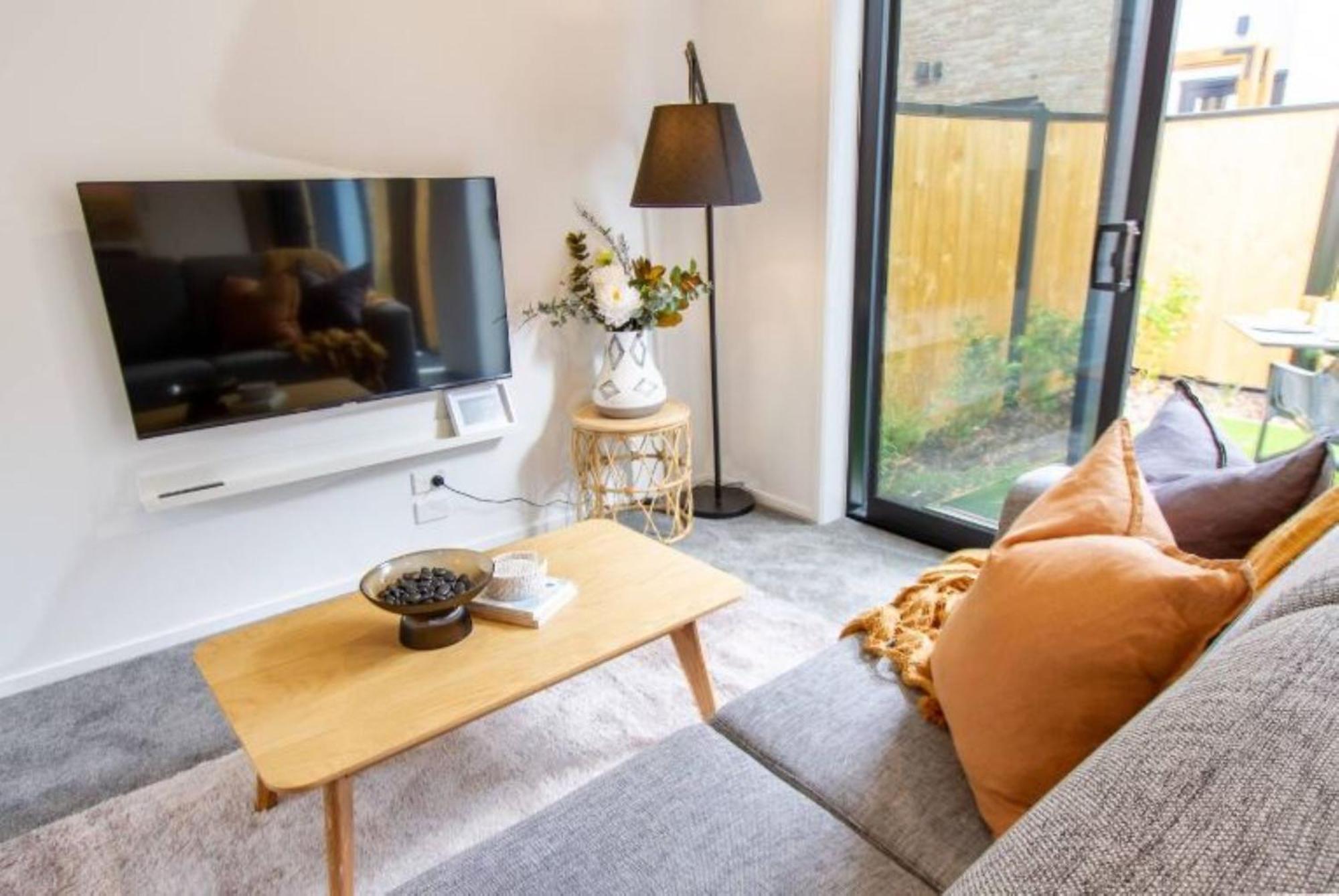 Christchurch Entertainment Hub 2 Bed 2 Bath W Carpark Ngoại thất bức ảnh